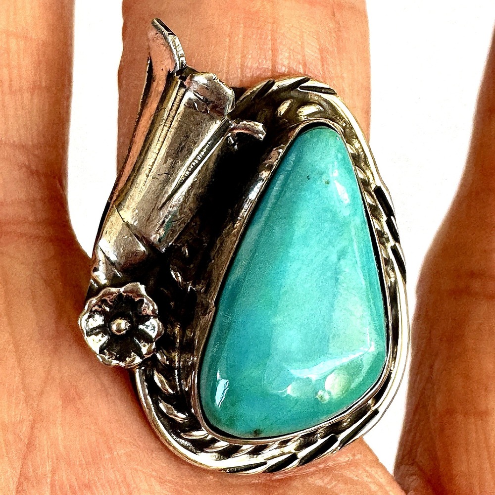 Navajo Turquoise Ring Sz 6 Squash Blossom Signed H Bitsui VTG Style Flower